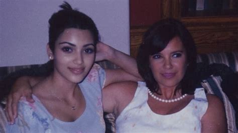 kardashian aunt karen|Kim Kardashian breaks silence on 'unexpected' death of her aunt Karen .